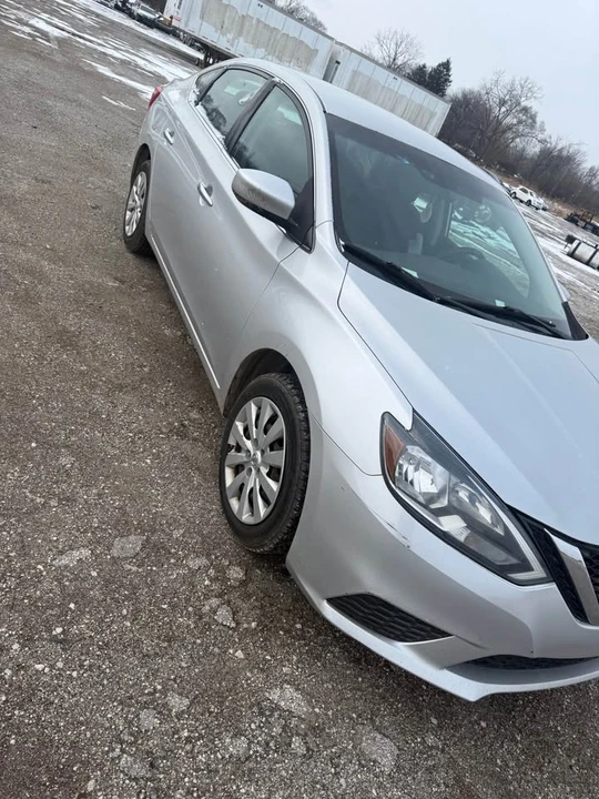 2018 Nissan Sentra 7th Gen - Image 3 of 12