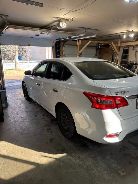 2018 Nissan Sentra 7th Gen - Image 4 of 7