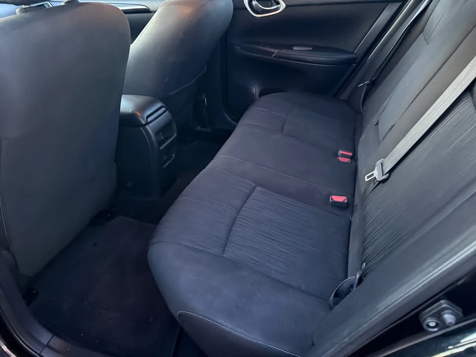 2018 Nissan Sentra 7th Gen - Image 11 of 19