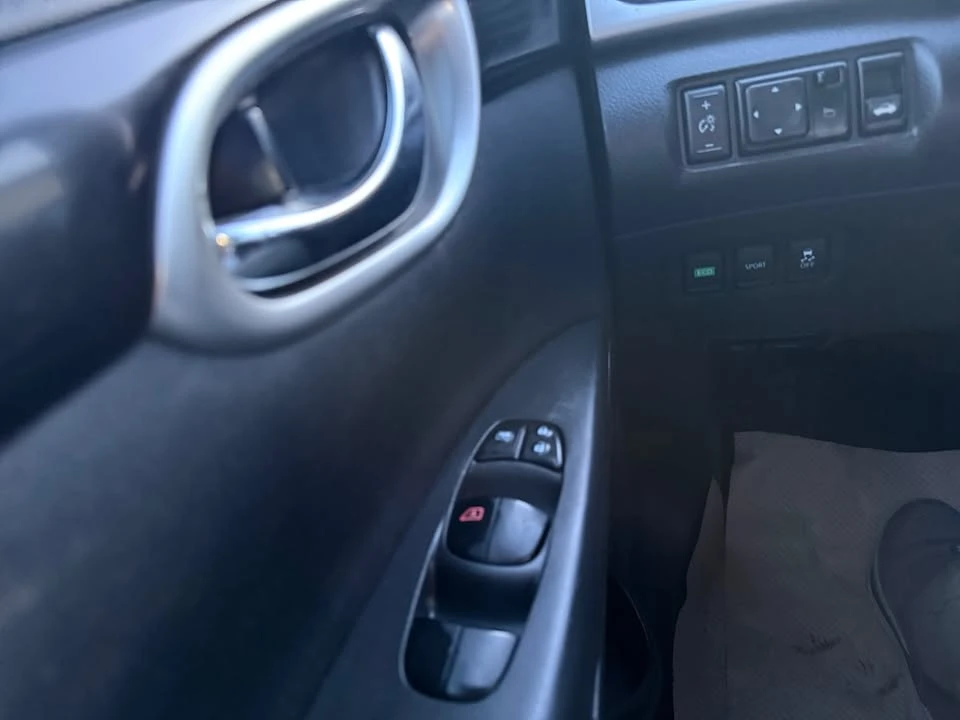 2018 Nissan Sentra 7th Gen - Image 18 of 19