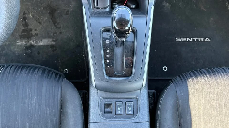2018 Nissan Sentra 7th Gen - Image 18 of 20