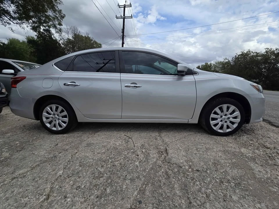 2018 Nissan Sentra 7th Gen - Image 8 of 12