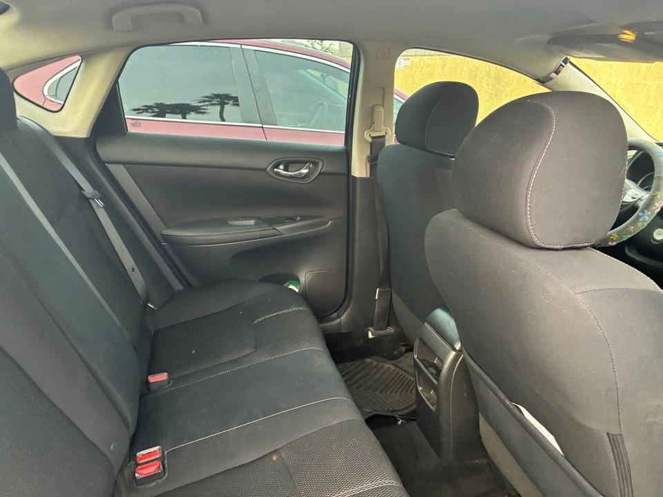 2018 Nissan Sentra 7th Gen - Image 7 of 9