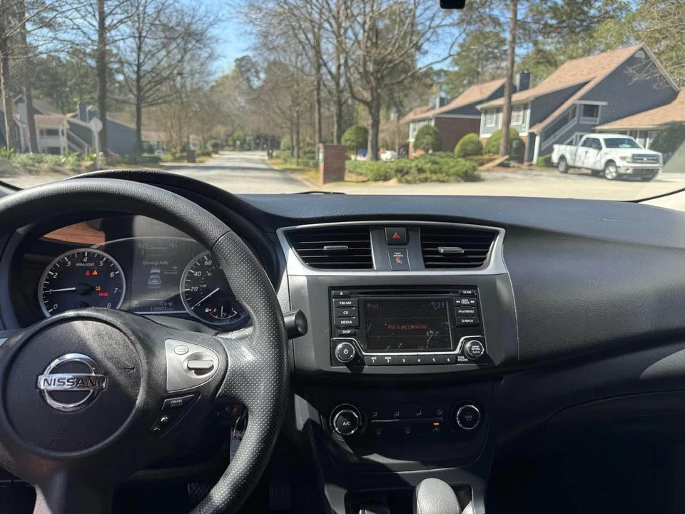 2018 Nissan Sentra 7th Gen - Image 6 of 8