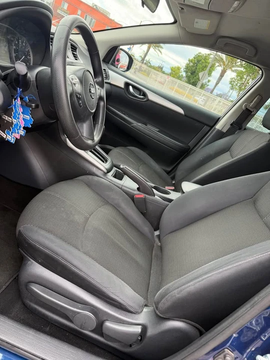 2018 Nissan Sentra 7th Gen - Image 16 of 19