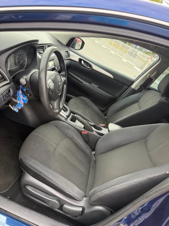 2018 Nissan Sentra 7th Gen - Image 17 of 19