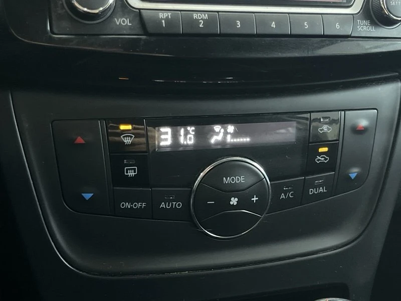 2018 Nissan Sentra 7th Gen - Image 20 of 20