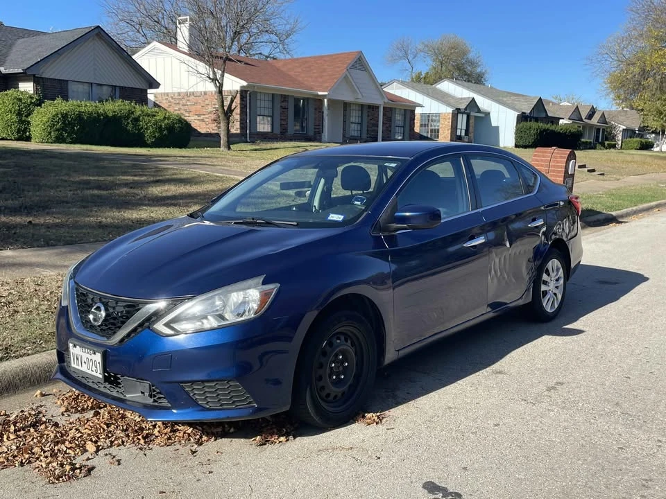 2018 Nissan Sentra 7th Gen - Image 2 of 9