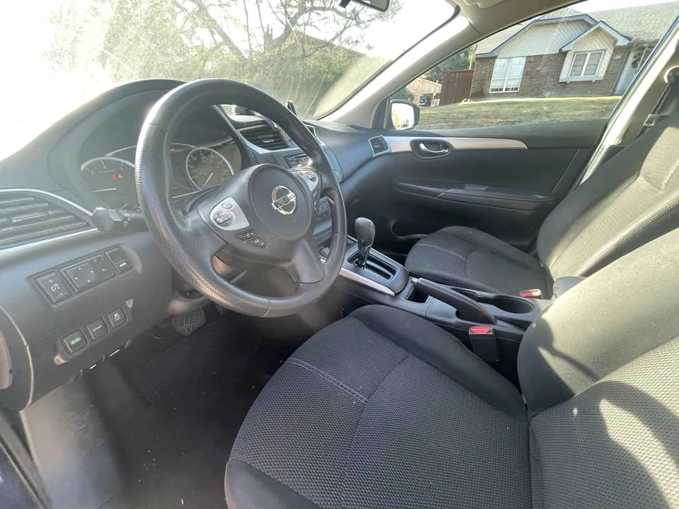 2018 Nissan Sentra 7th Gen - Image 5 of 9