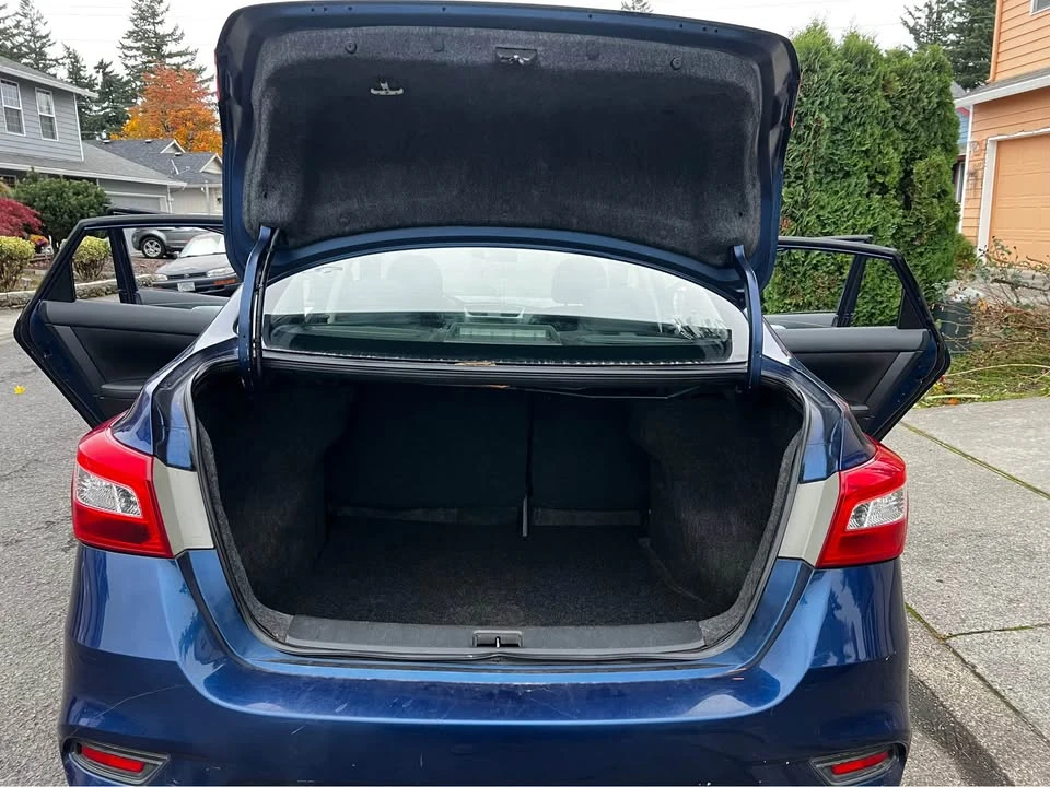 2018 Nissan Sentra 7th Gen - Image 16 of 19