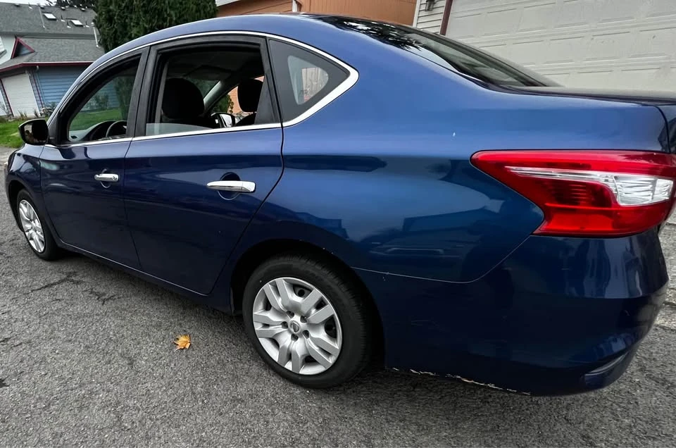 2018 Nissan Sentra 7th Gen - Image 3 of 19