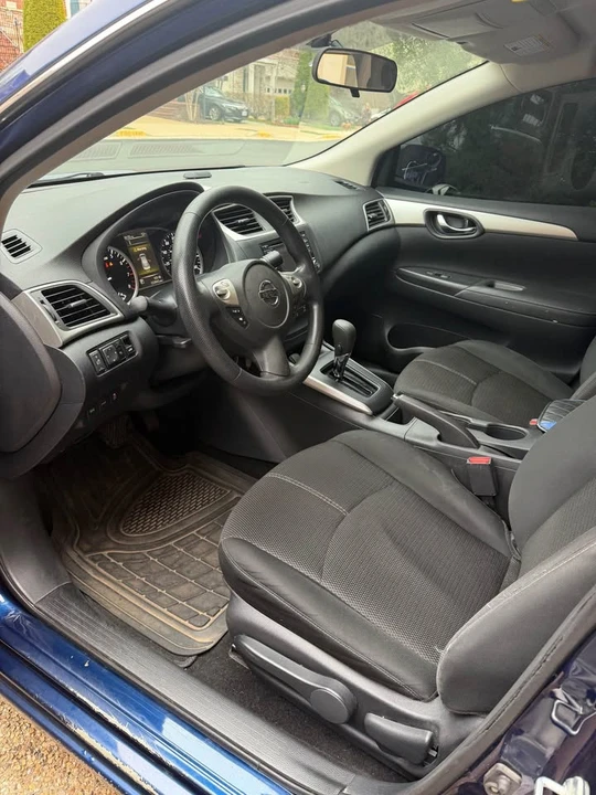 2018 Nissan Sentra 7th Gen - Image 13 of 16
