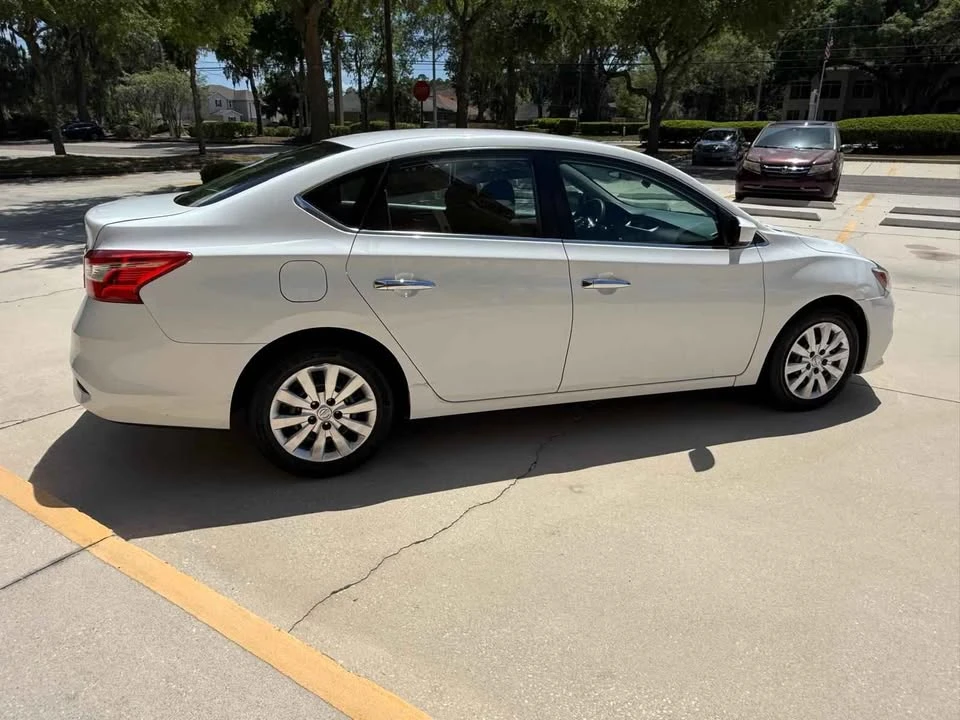 2018 Nissan Sentra 7th Gen - Image 8 of 20