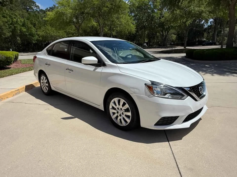 2018 Nissan Sentra 7th Gen - Image 9 of 20