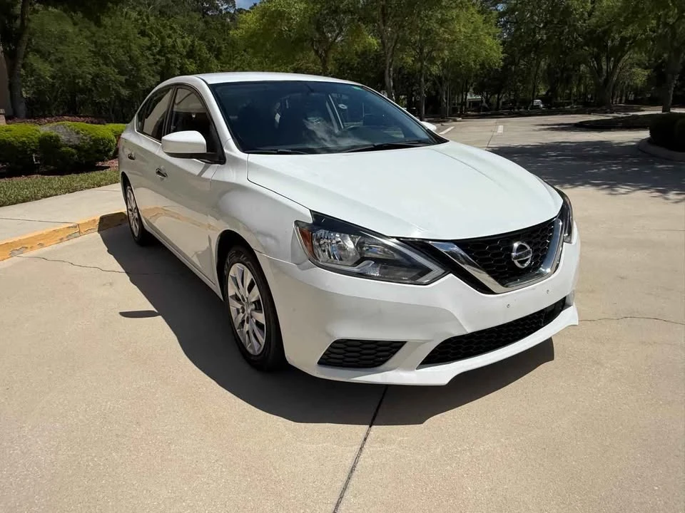 2018 Nissan Sentra 7th Gen - Image 10 of 20