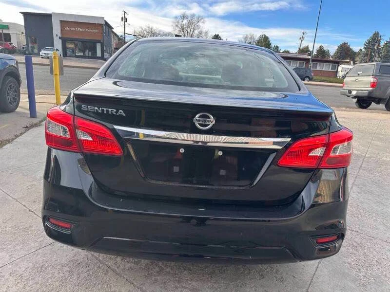 2018 Nissan Sentra 7th Gen - Image 5 of 15