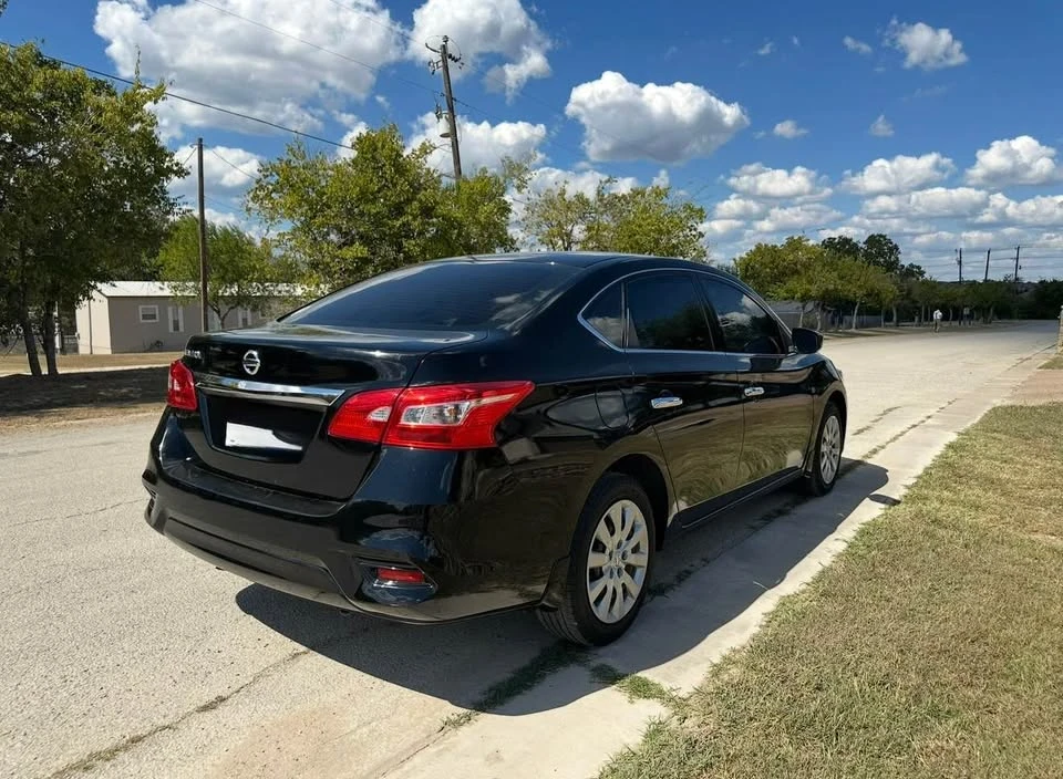 2018 Nissan Sentra 7th Gen - Image 6 of 12