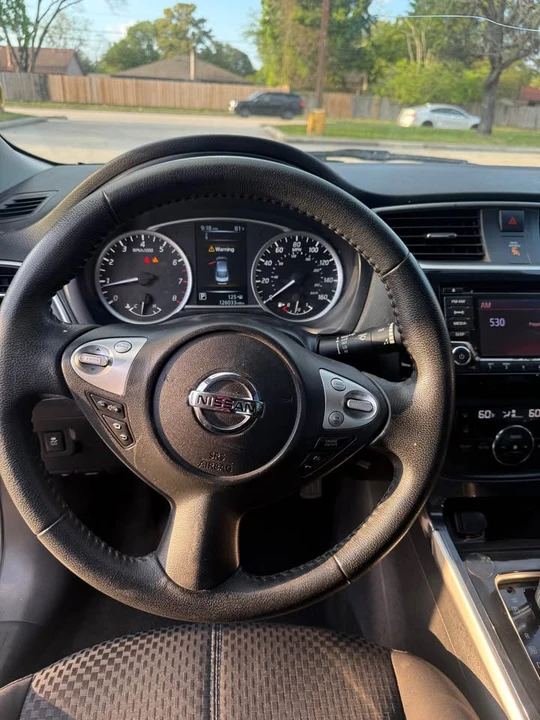 2018 Nissan Sentra 7th Gen - Image 5 of 8