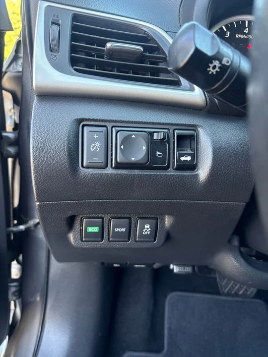 2018 Nissan Sentra 7th Gen - Image 8 of 10
