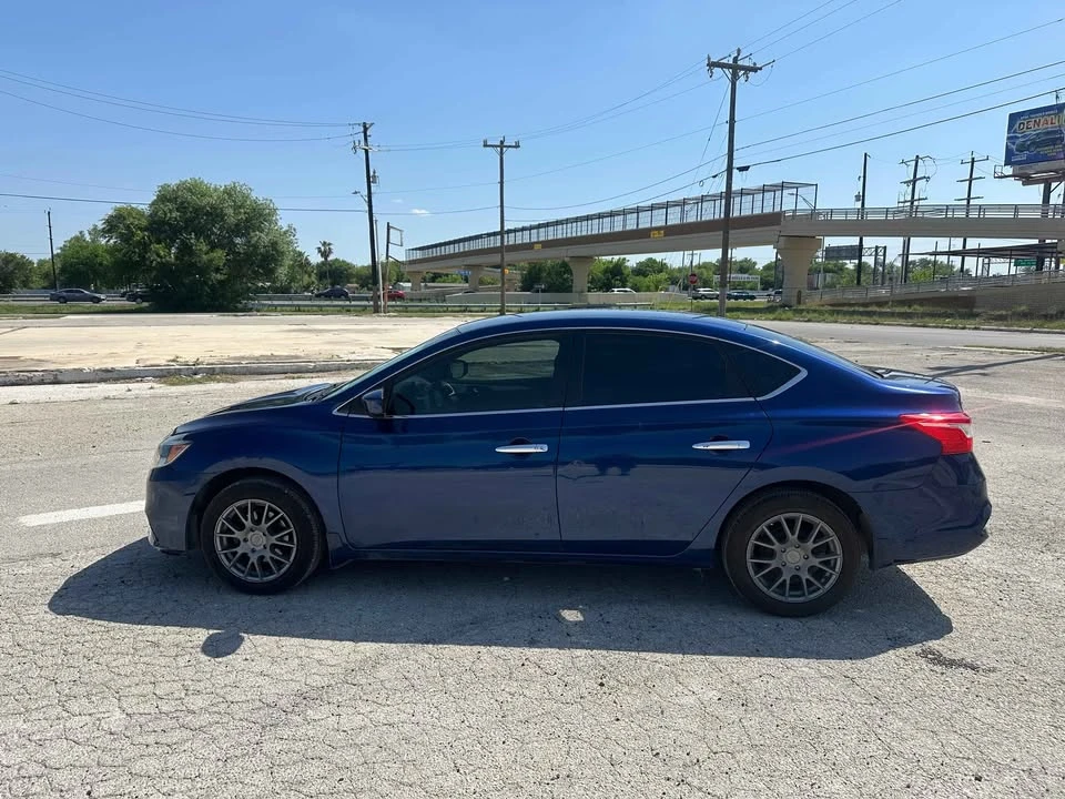 2018 Nissan Sentra 7th Gen - Image 2 of 6