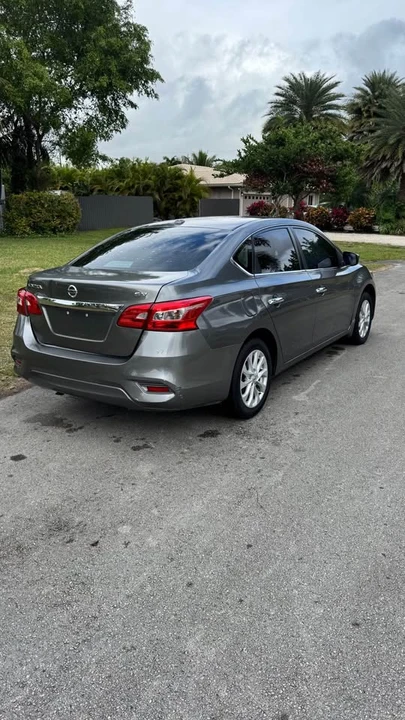 2018 Nissan Sentra 7th Gen - Image 3 of 10