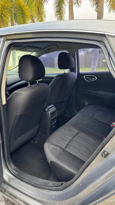 2018 Nissan Sentra 7th Gen - Image 7 of 10