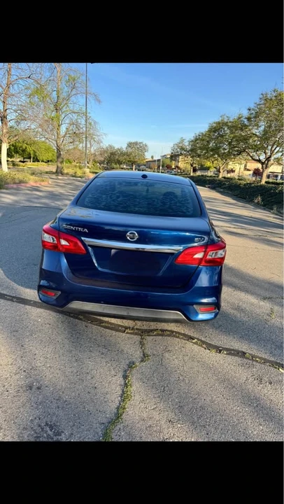 2018 Nissan Sentra 7th Gen - Image 3 of 9