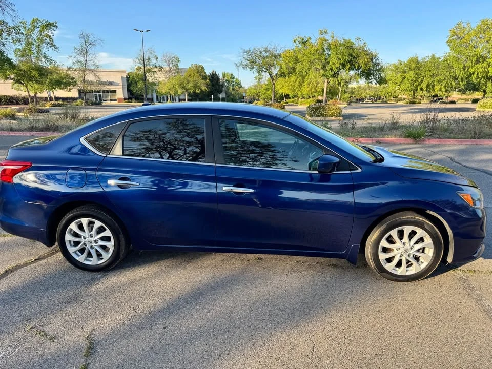 2018 Nissan Sentra 7th Gen - Image 5 of 9