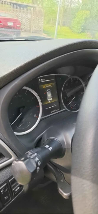 2018 Nissan Sentra 7th Gen - Image 14 of 16