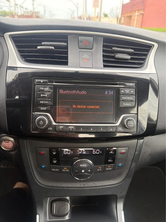 2018 Nissan Sentra 7th Gen - Image 8 of 19