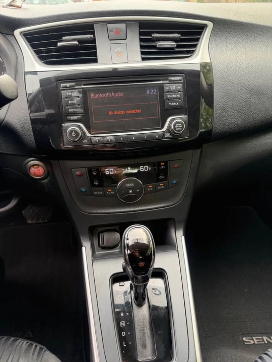 2018 Nissan Sentra 7th Gen - Image 6 of 19