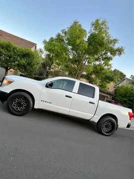 2018 Nissan Titan