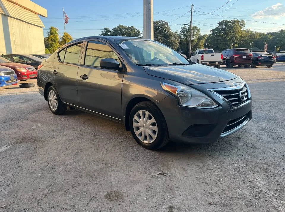 2018 Nissan Versa - Image 3 of 10