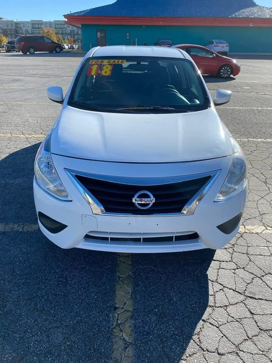 2018 Nissan Versa - Image 4 of 12