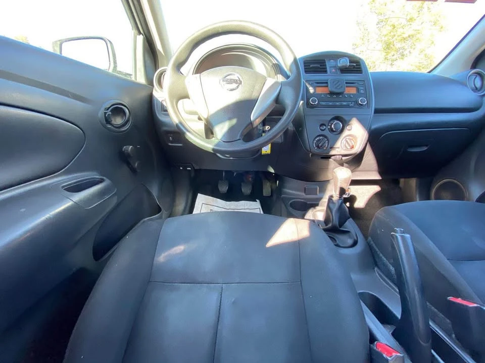 2018 Nissan Versa - Image 9 of 12
