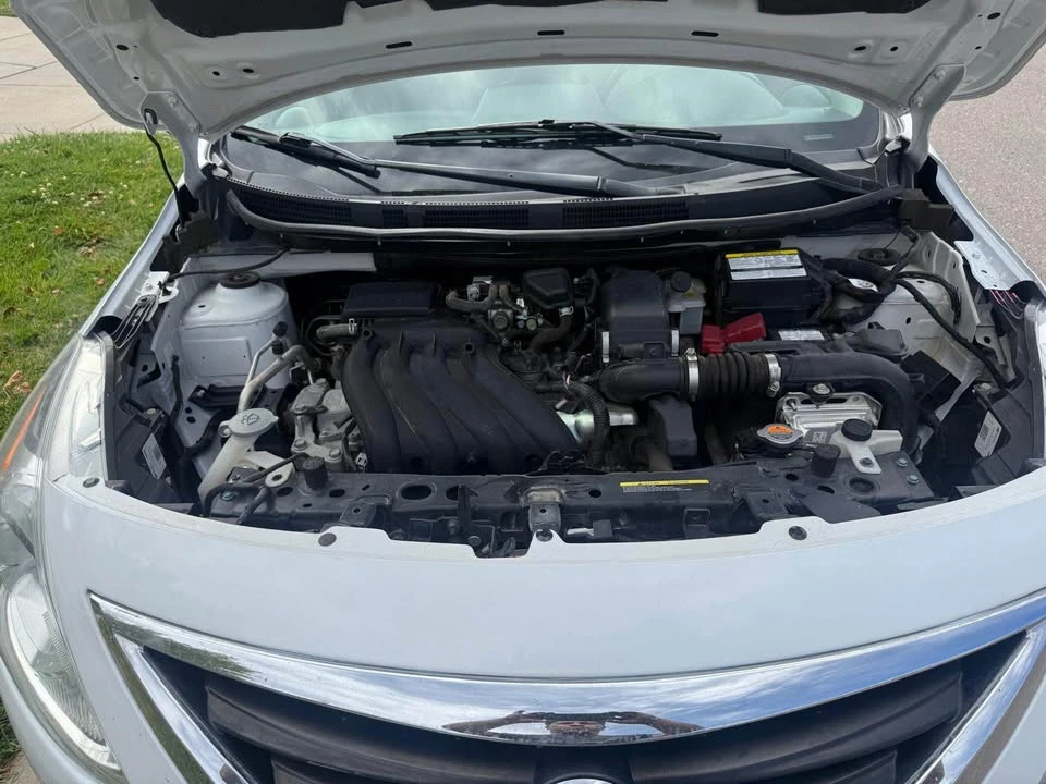 2018 Nissan Versa - Image 10 of 13