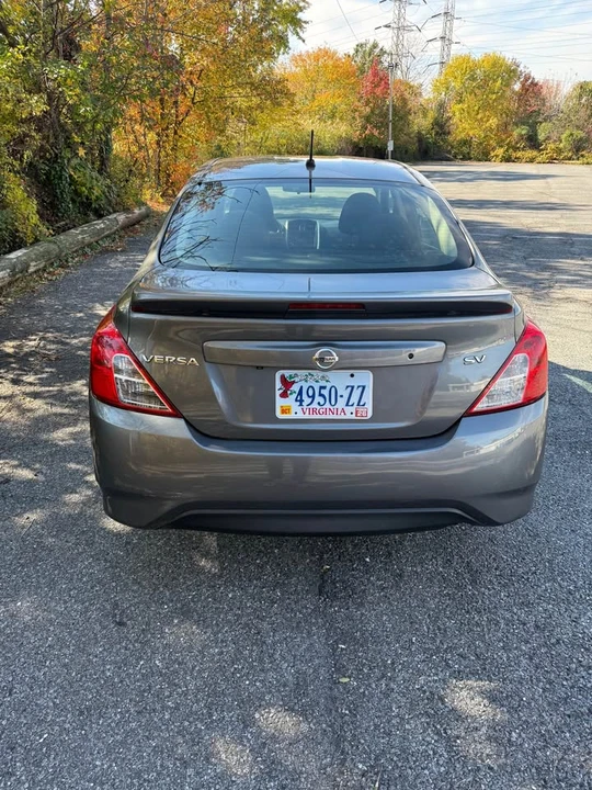 2018 Nissan Versa - Image 4 of 10