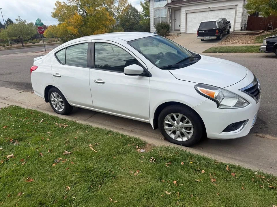 2018 Nissan Versa - Image 5 of 13