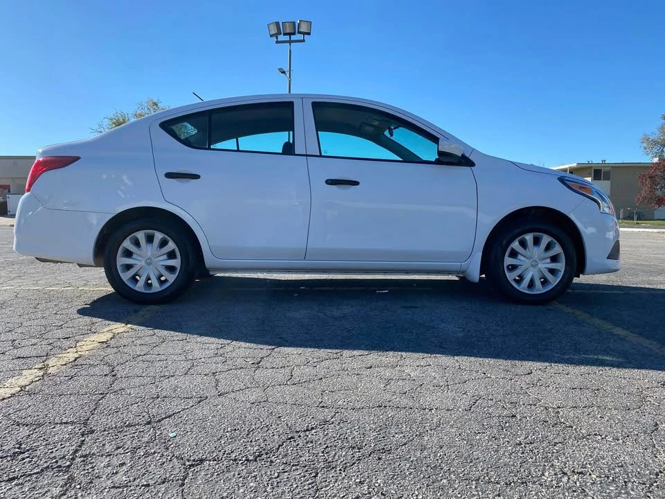 2018 Nissan Versa - Image 6 of 12