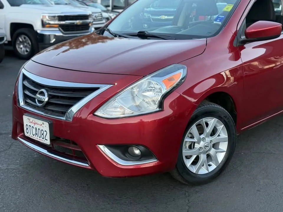 2018 Nissan Versa - Image 2 of 8