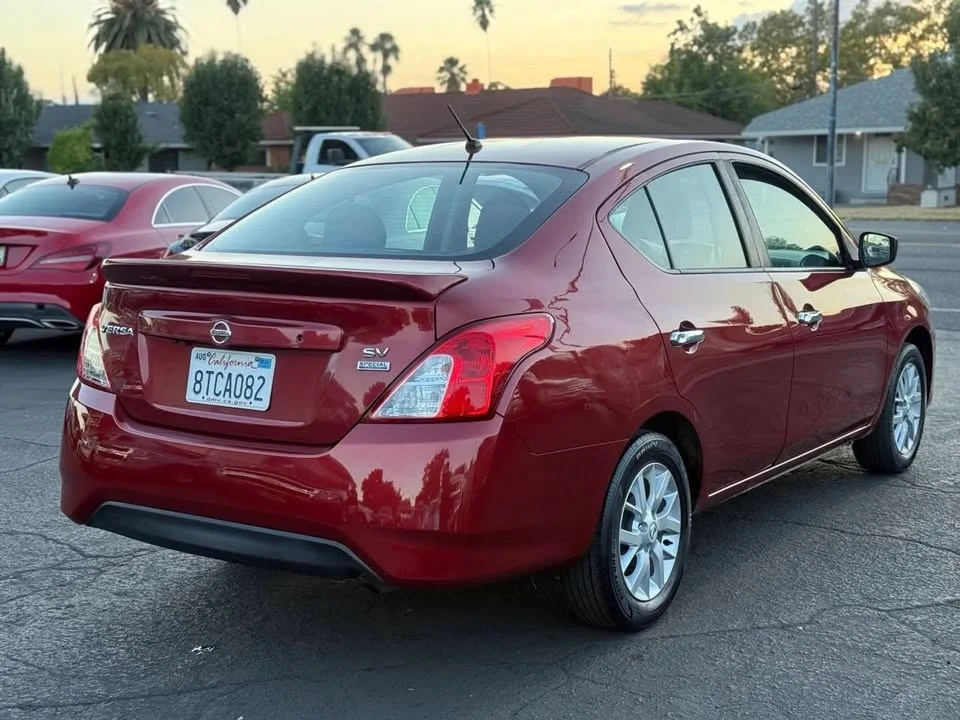 2018 Nissan Versa - Image 6 of 8