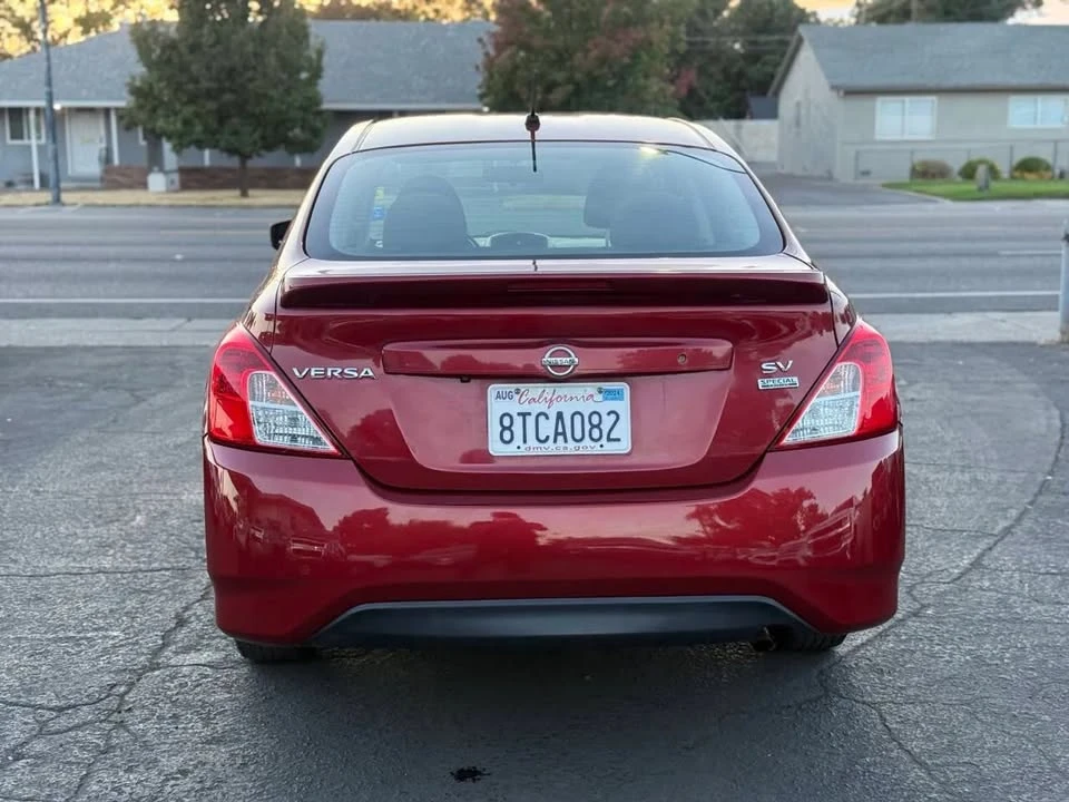 2018 Nissan Versa - Image 5 of 8