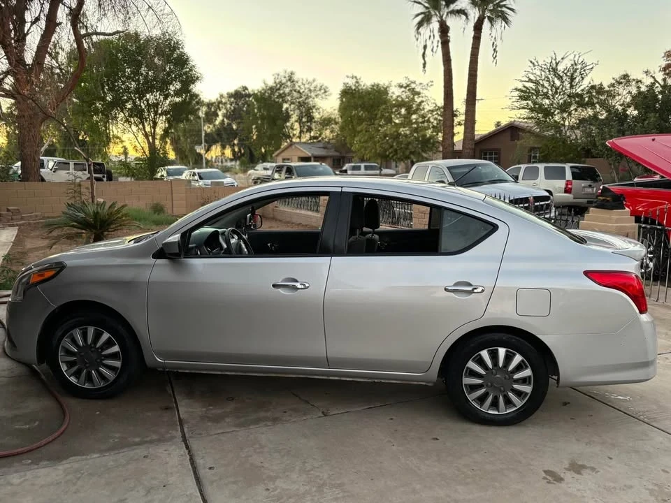 2018 Nissan Versa - Image 2 of 5