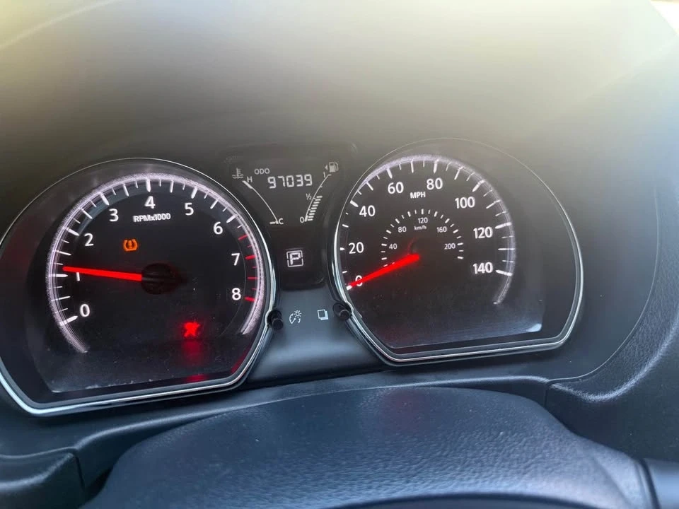 2018 Nissan Versa - Image 7 of 11