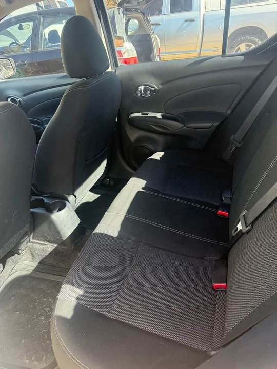 2018 Nissan Versa - Image 8 of 11