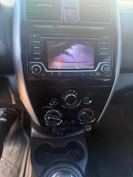 2018 Nissan Versa - Image 6 of 11