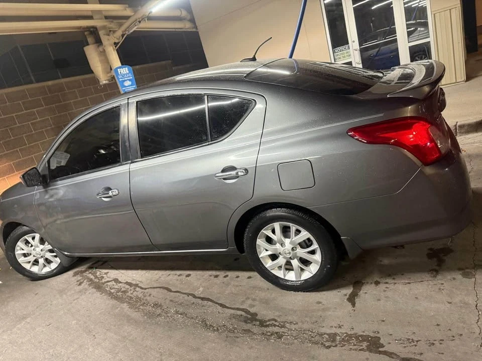 2018 Nissan Versa - Image 12 of 14