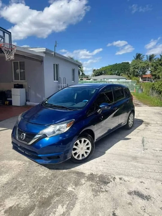 2018 Nissan Versa - Image 2 of 9