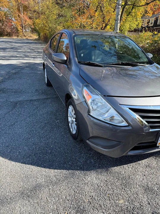 2018 Nissan Versa - Image 3 of 10