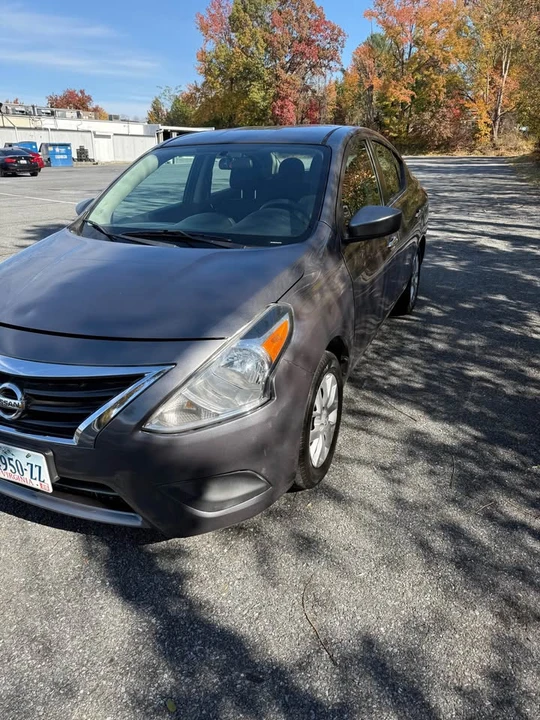 2018 Nissan Versa - Image 2 of 10